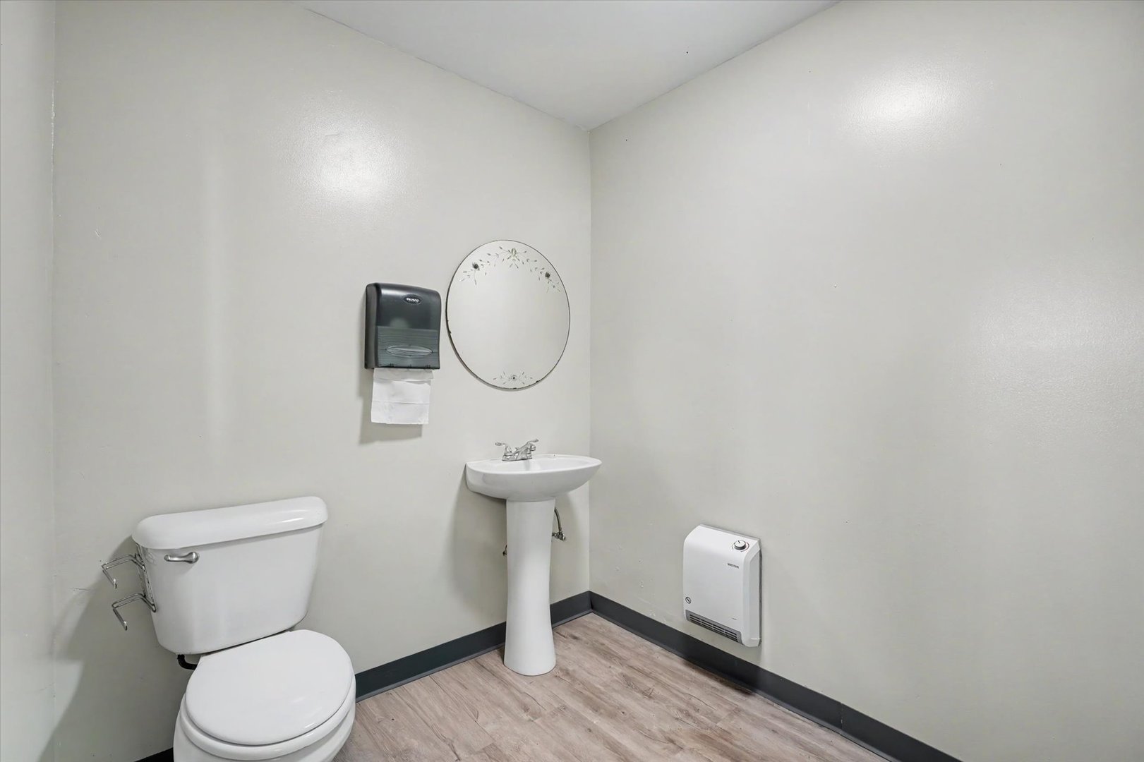 Property photo 35