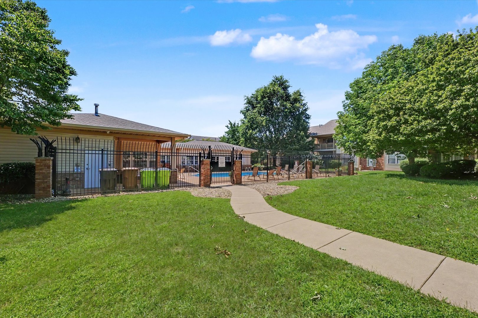 Property photo 31