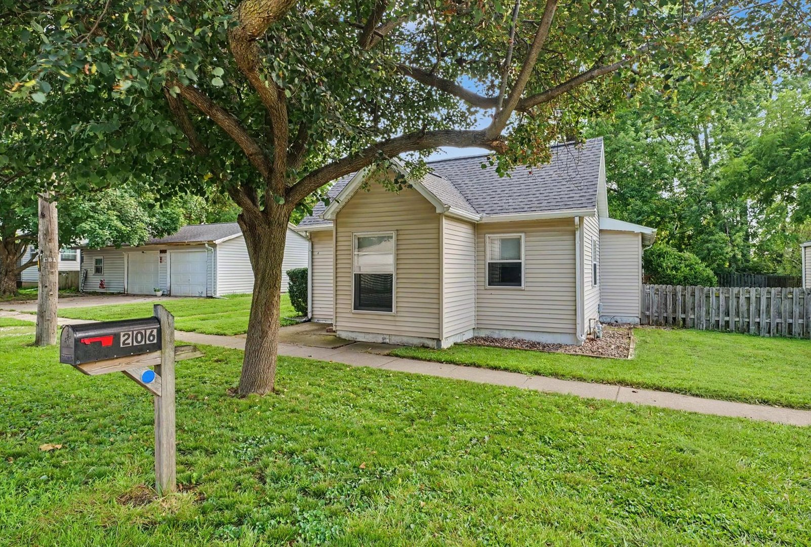 Property photo 2