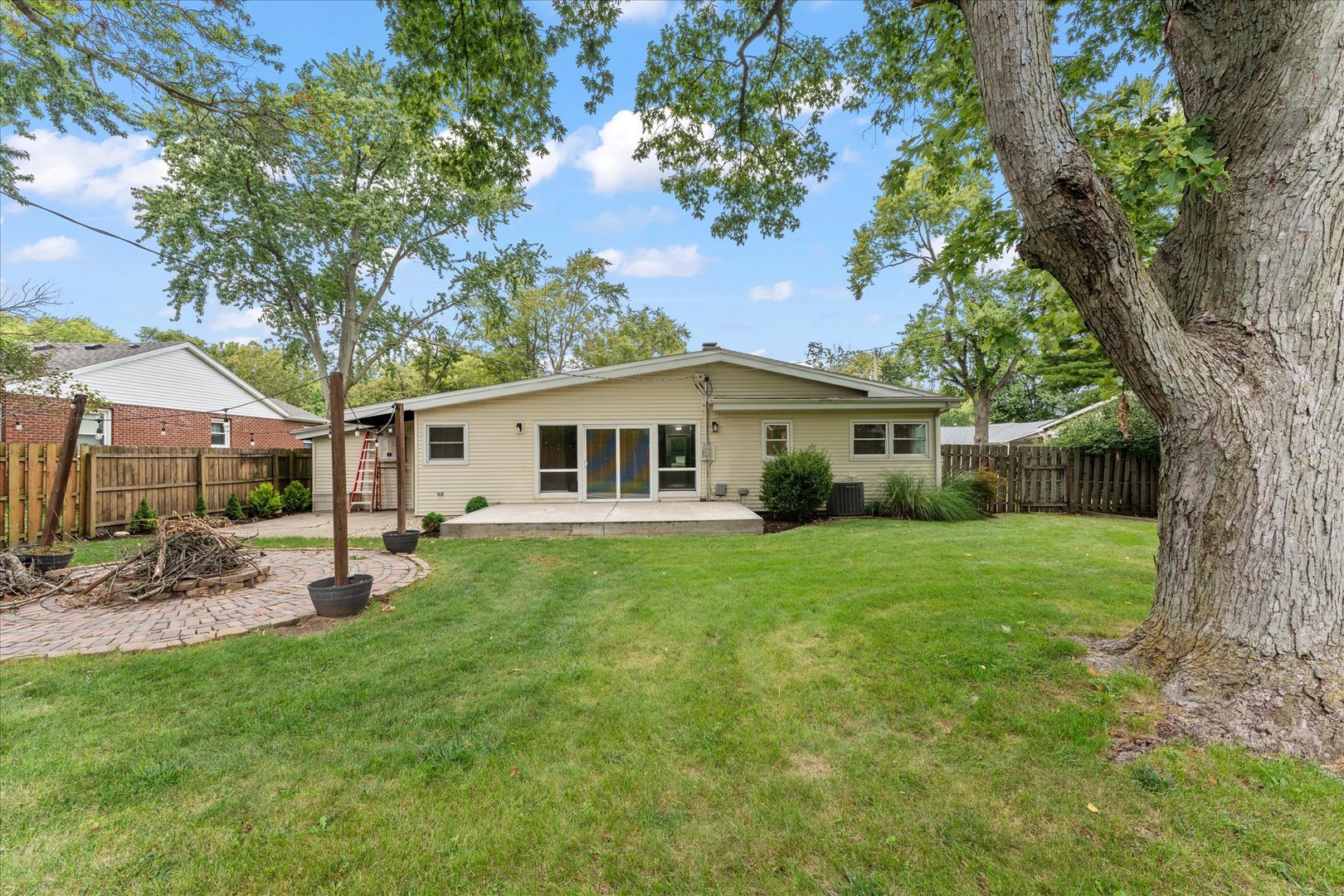 Property photo 32