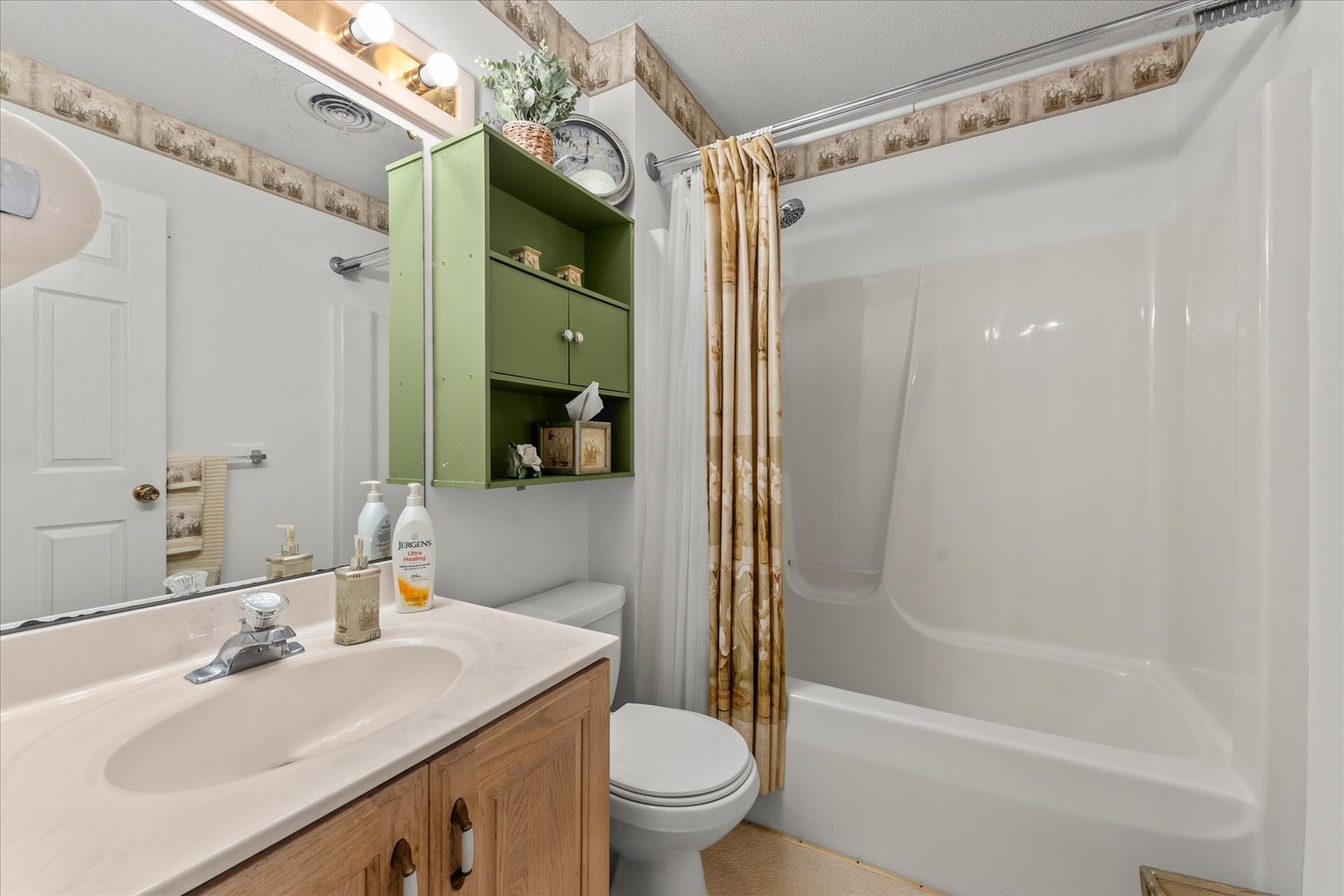 Property photo 35