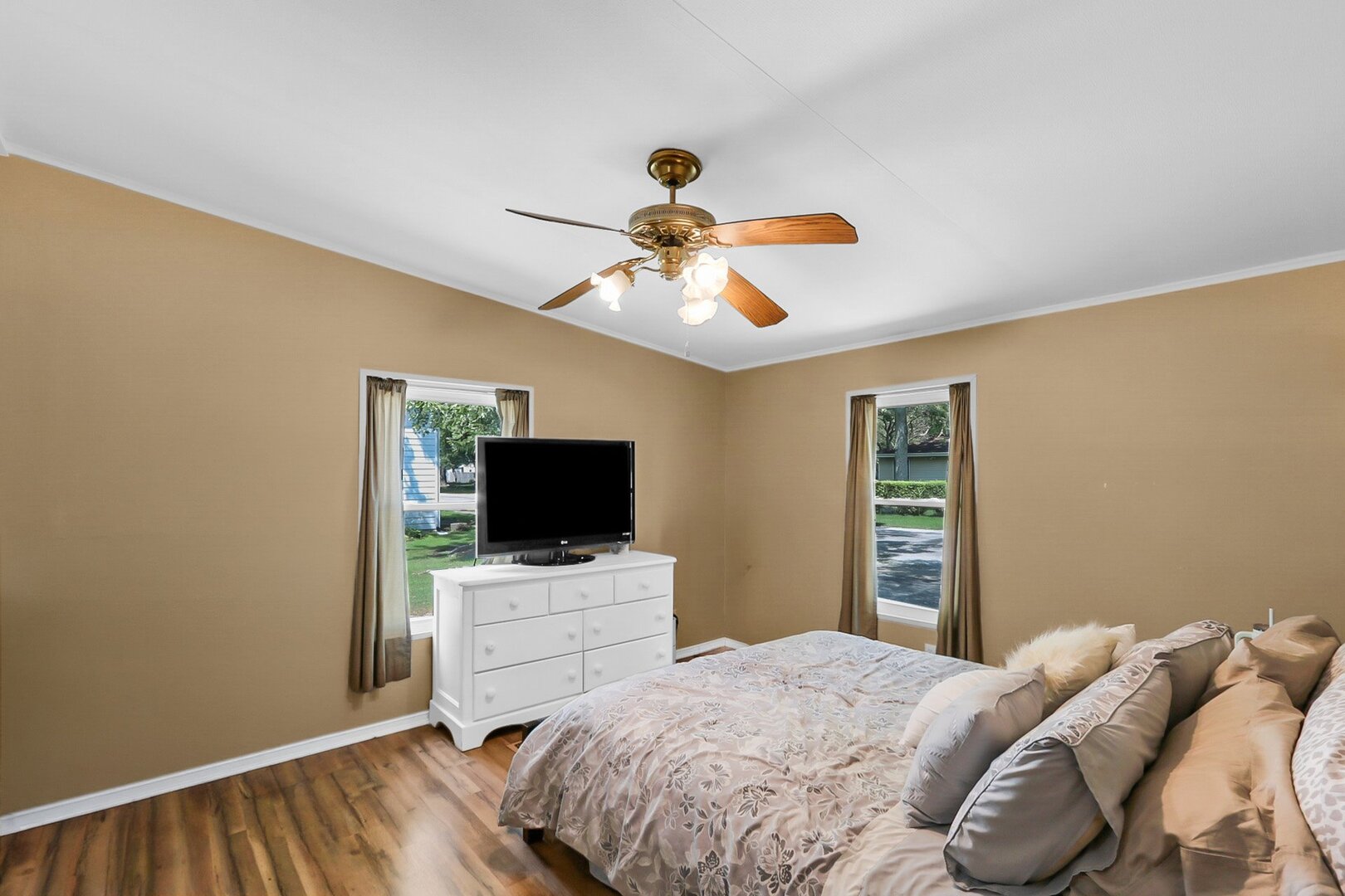 Property photo 25