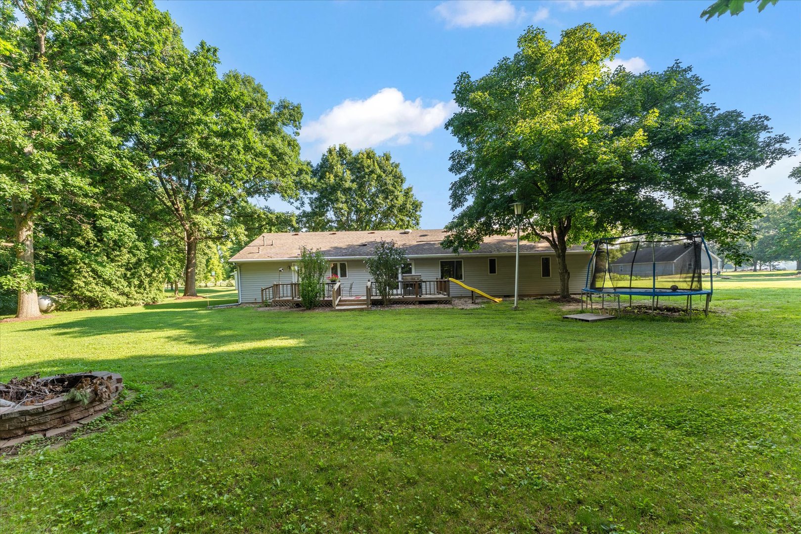 Property photo 42