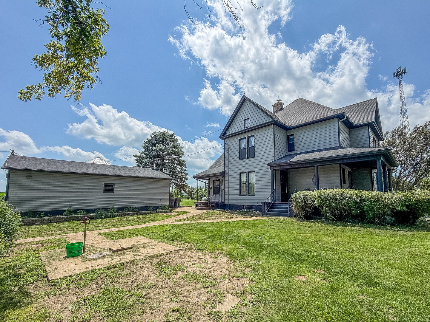 Property photo 8
