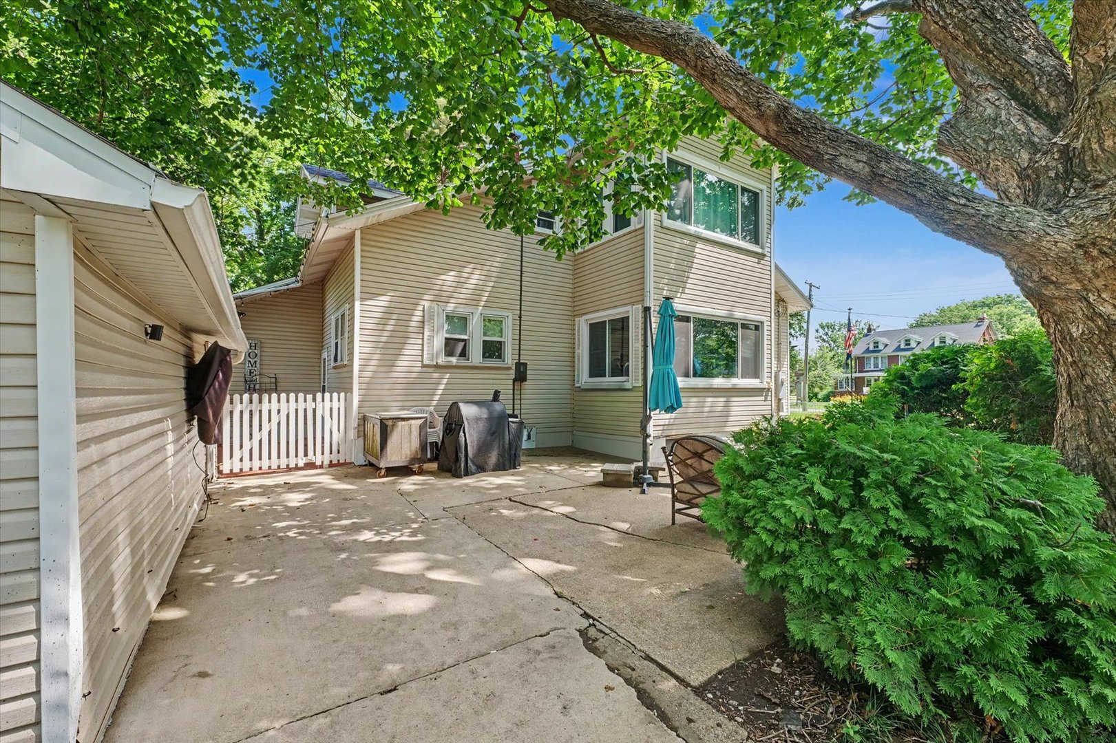 Property photo 44