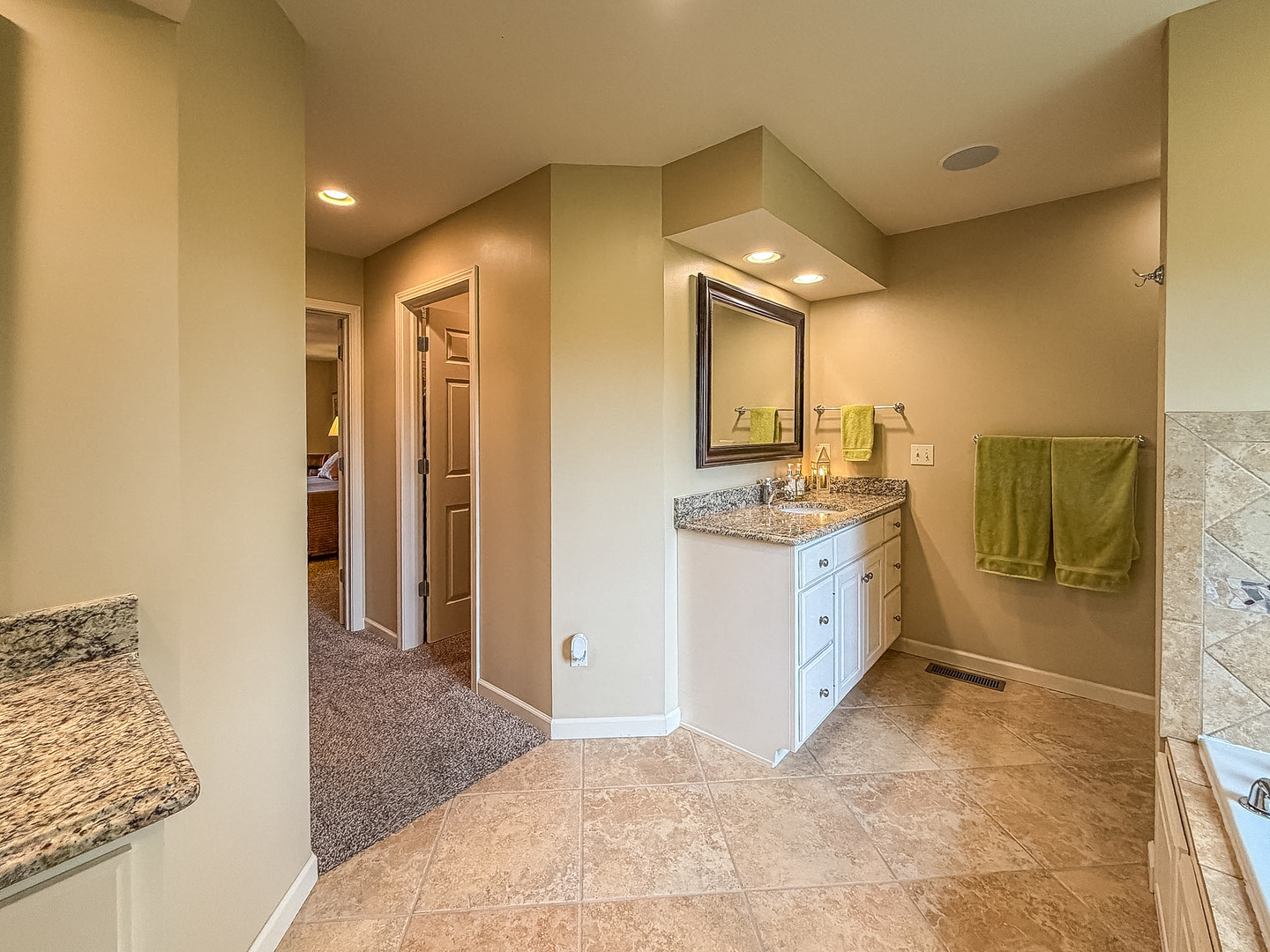 Property photo 61