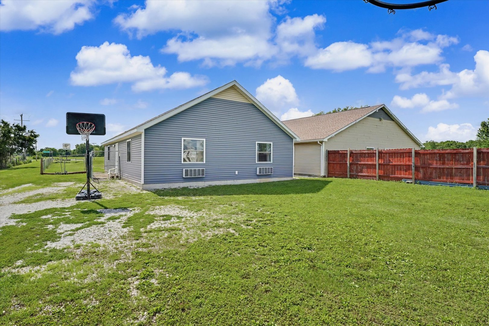 Property photo 43