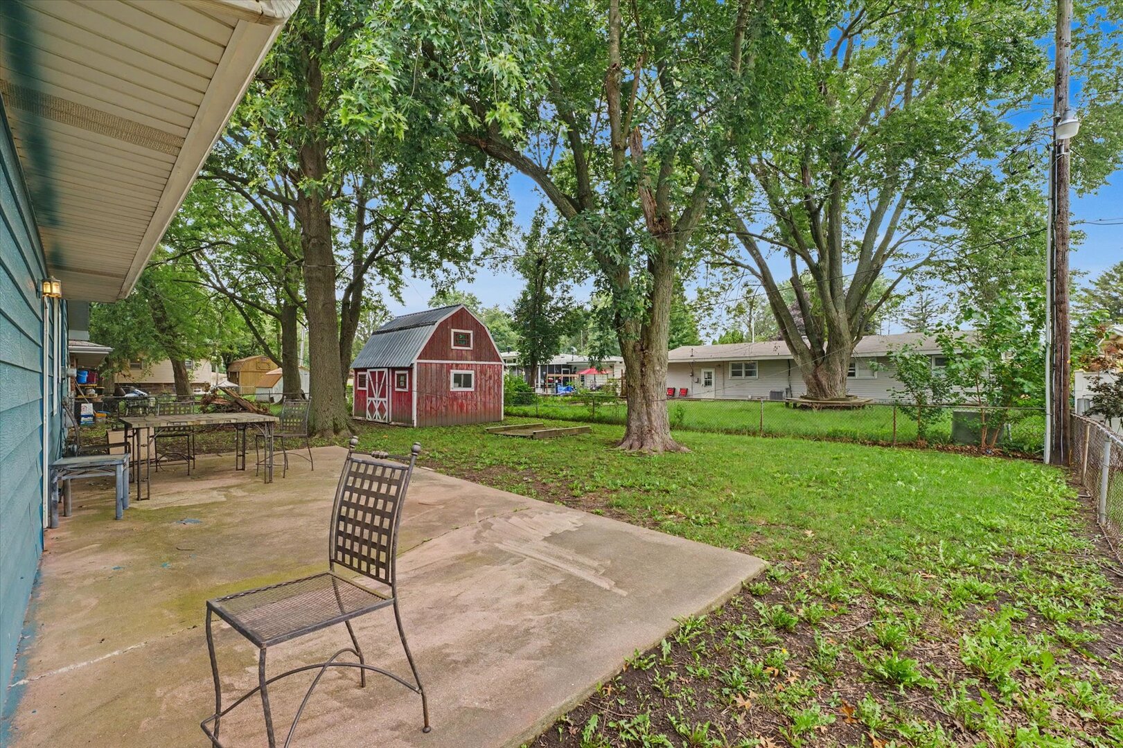 Property photo 28