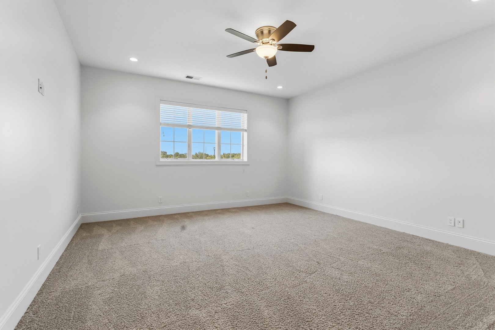 Property photo 65
