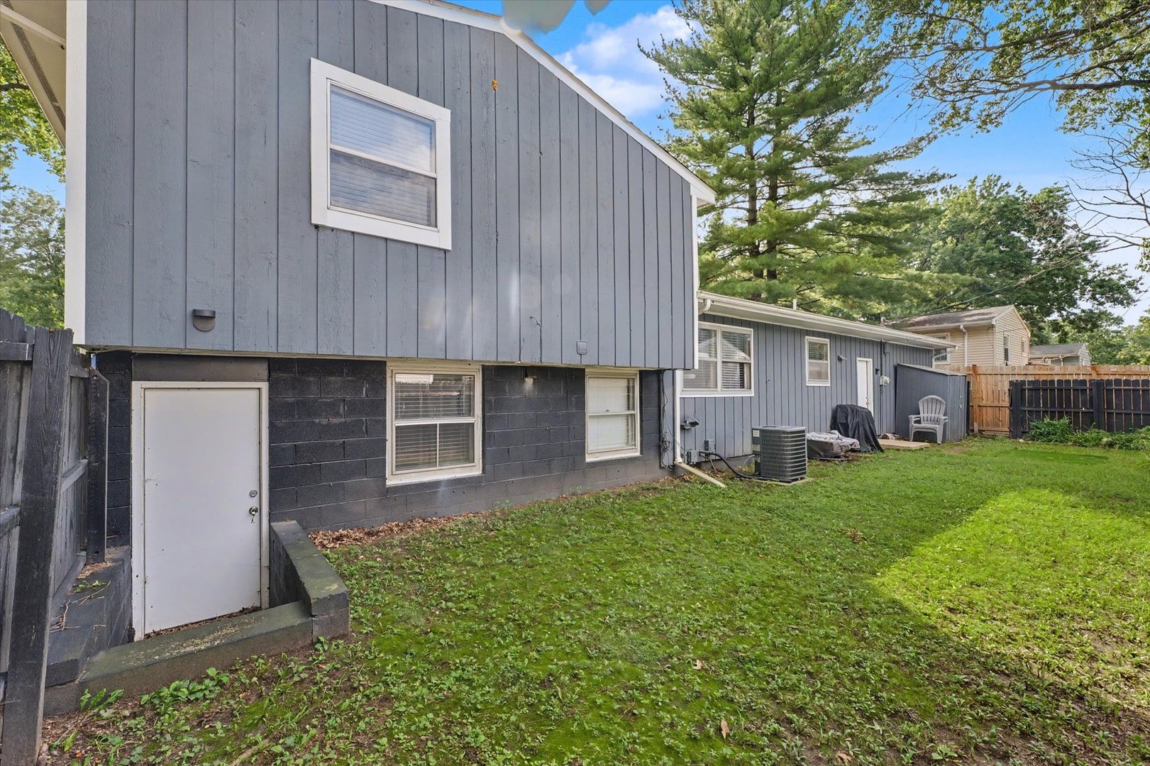 Property photo 33