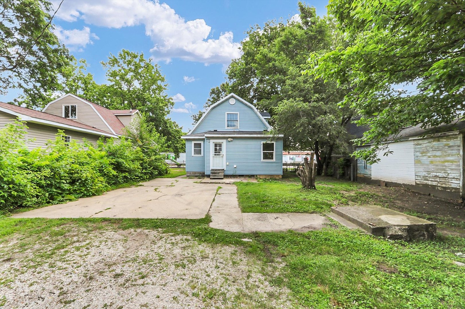 Property photo 31
