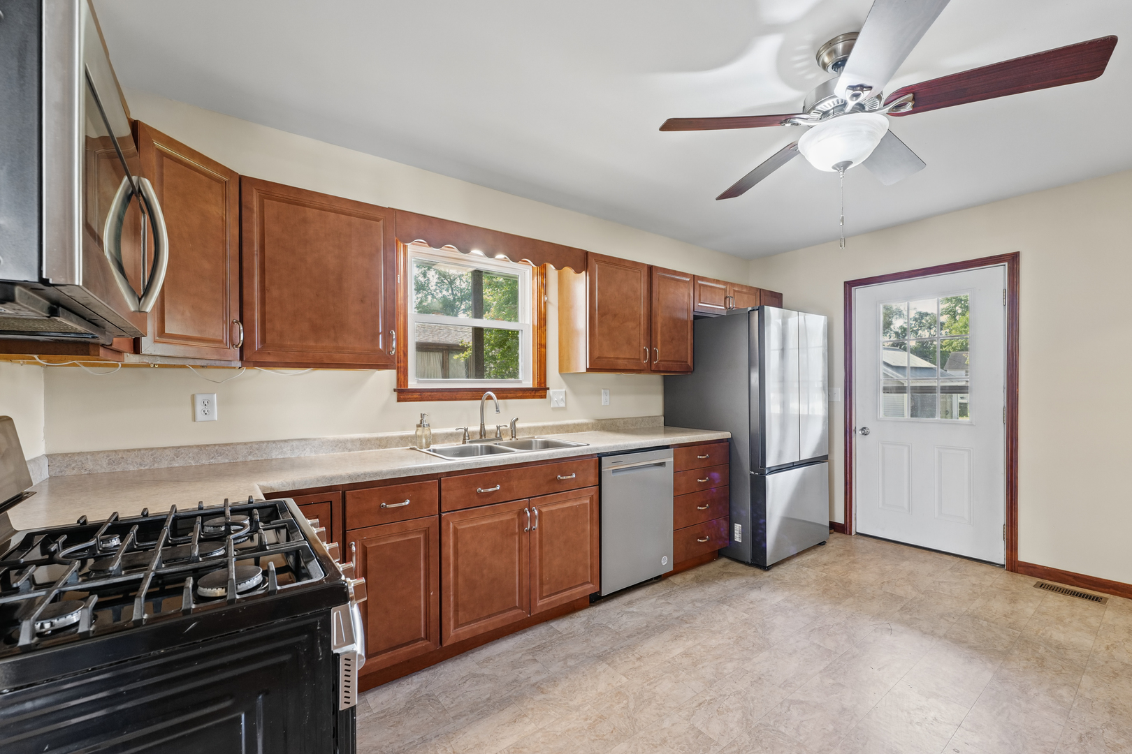 Property photo 13
