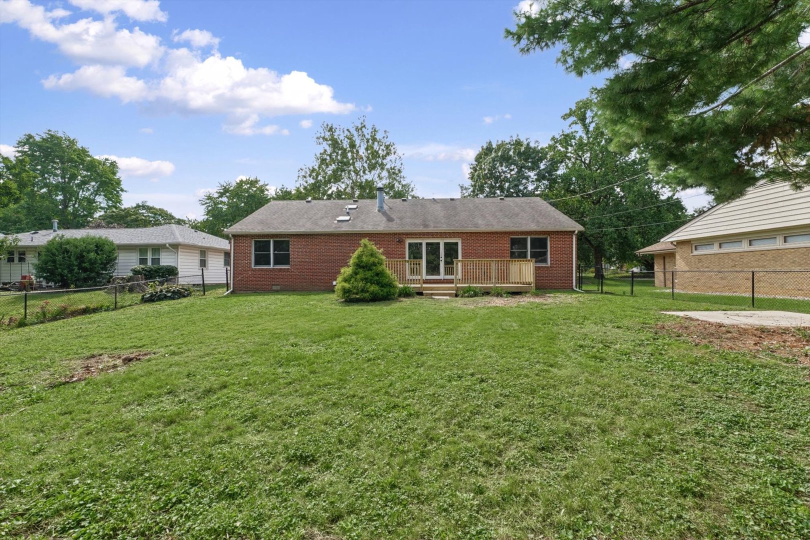 Property photo 36