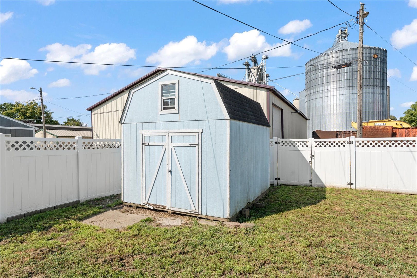 Property photo 30