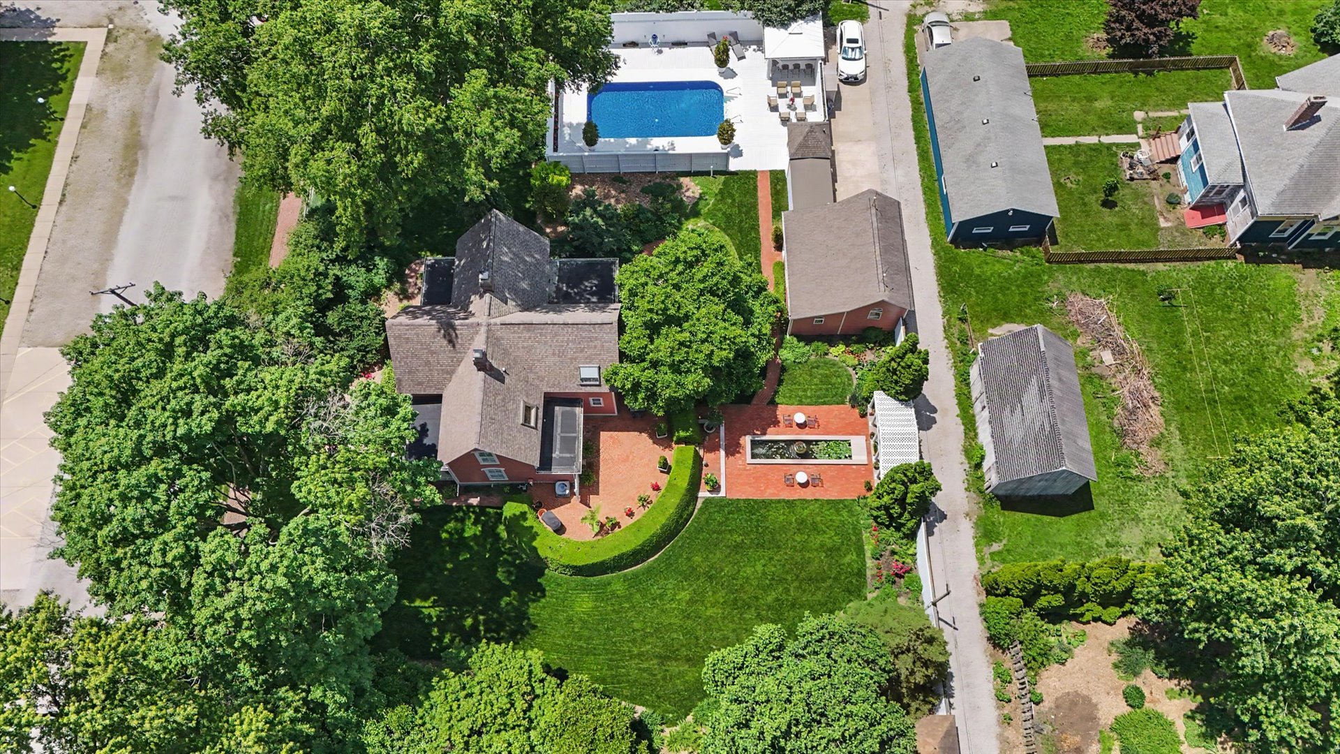 Property photo 94