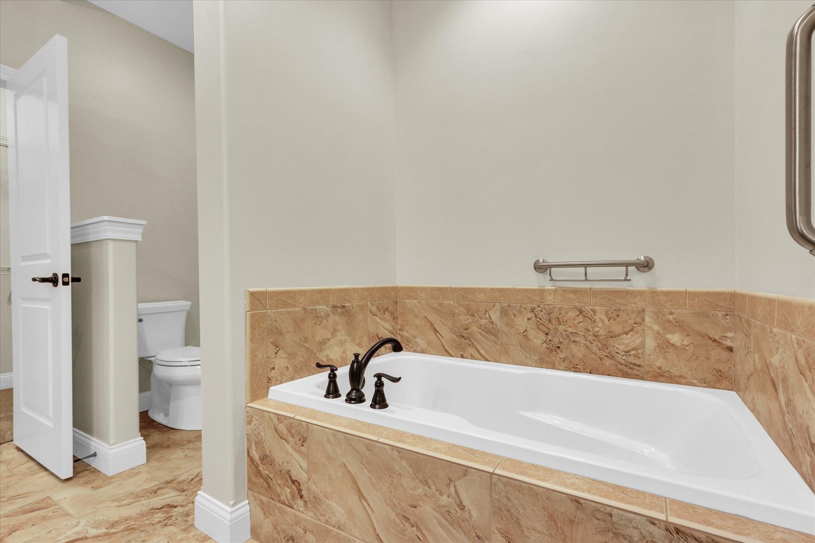 Property photo 24