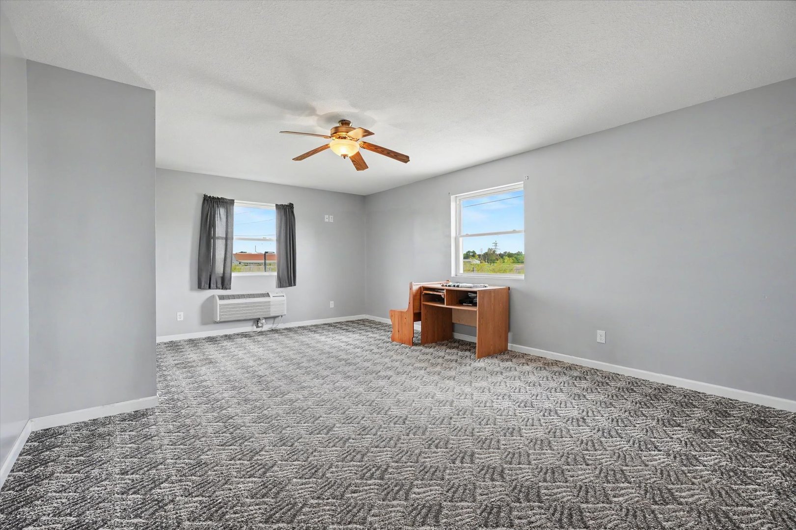 Property photo 36