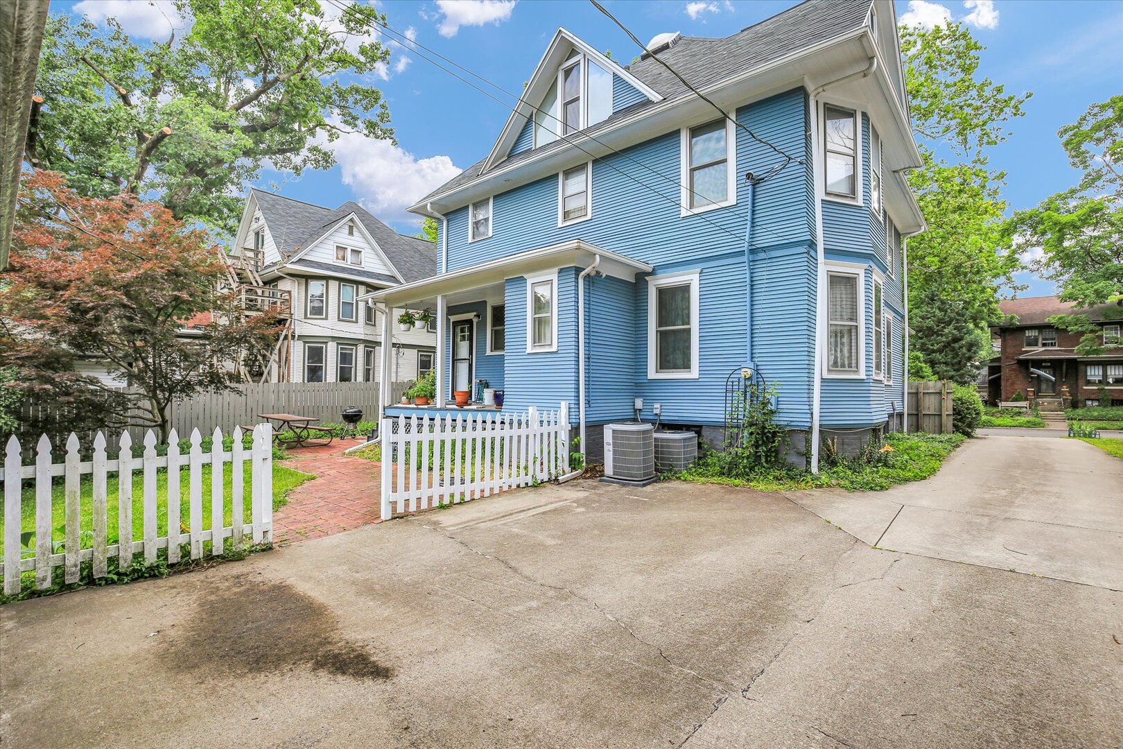 Property photo 44