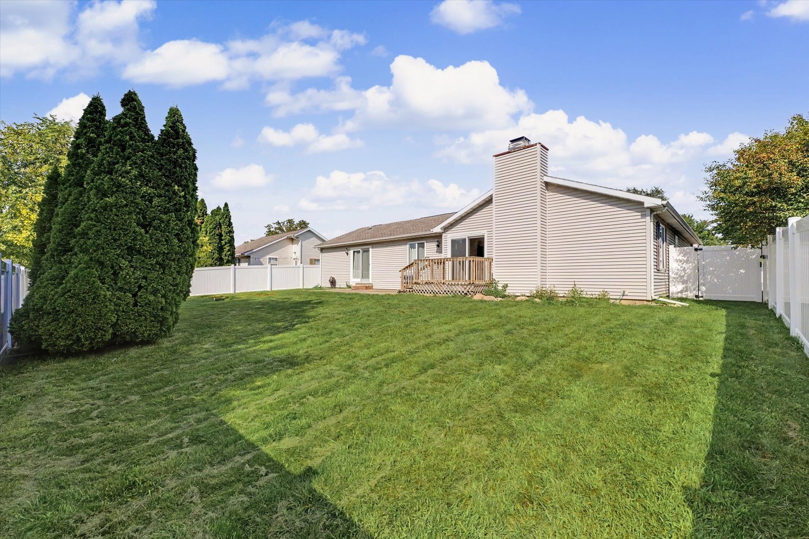 Property photo 35