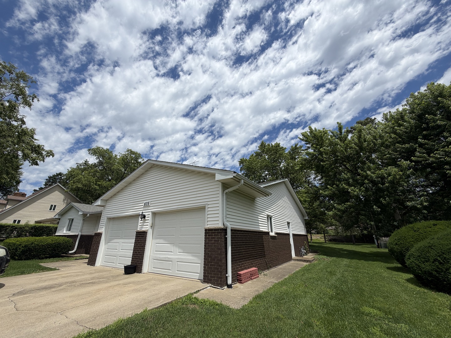 Property photo 35