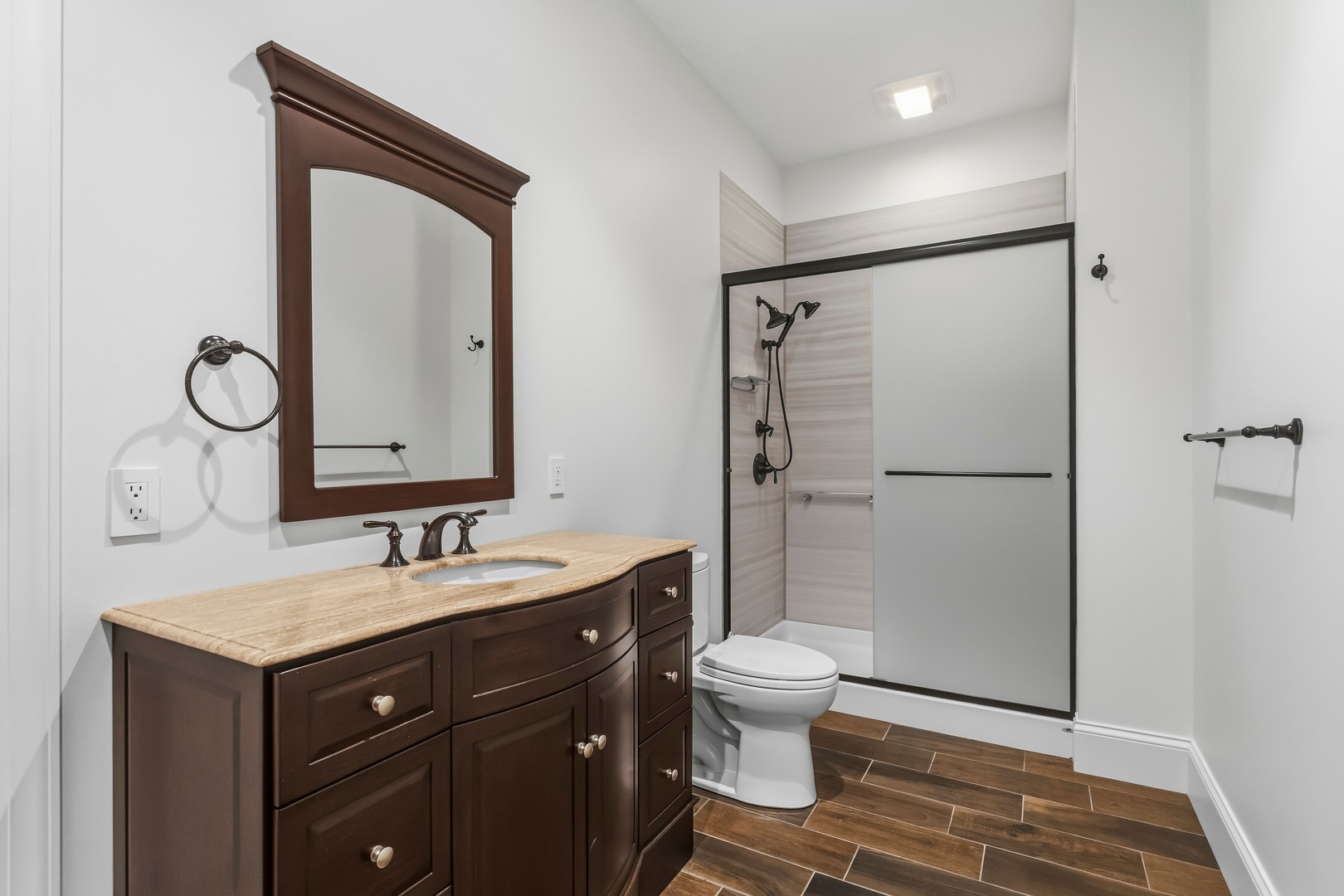 Property photo 64
