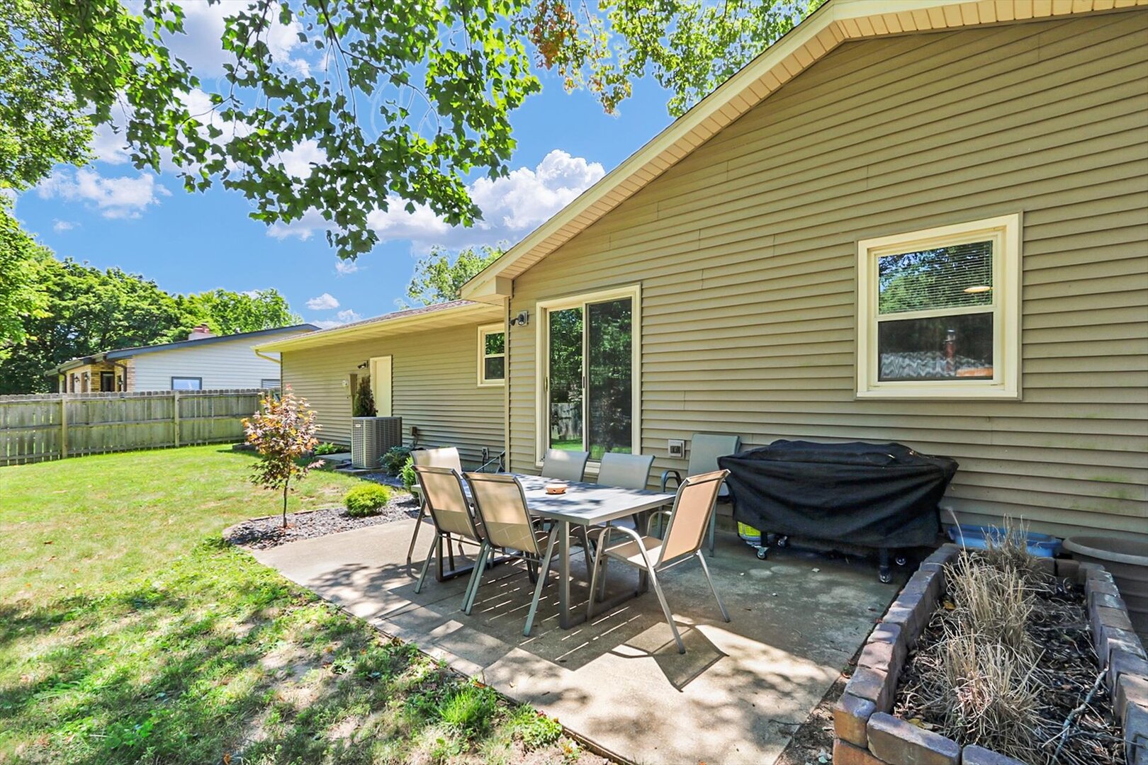 Property photo 34