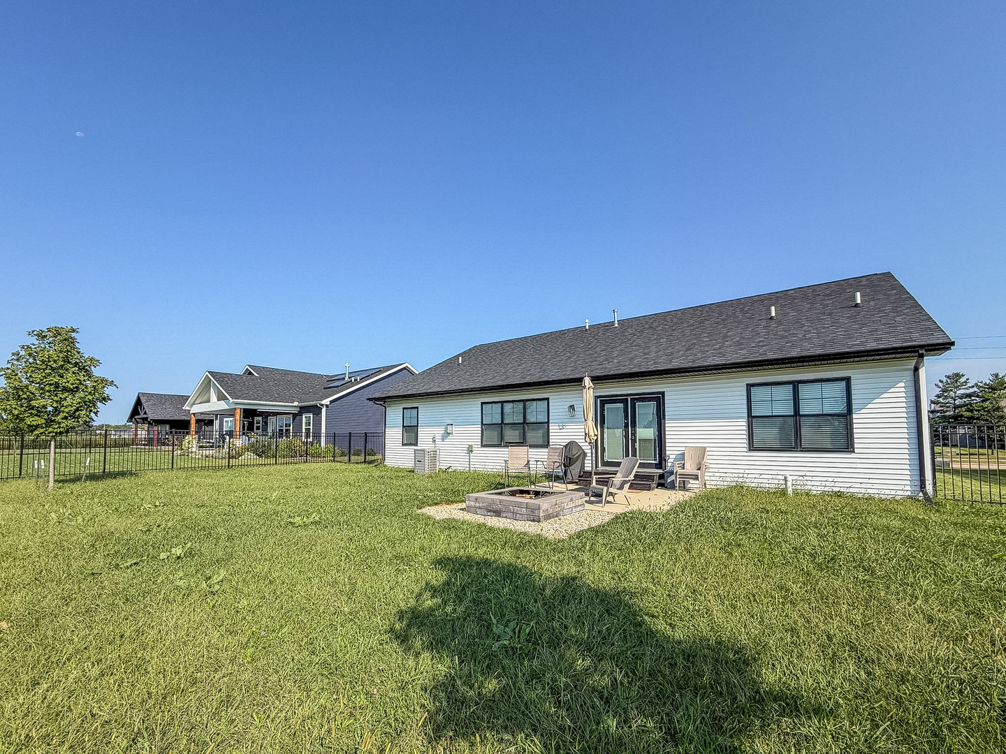Property photo 40