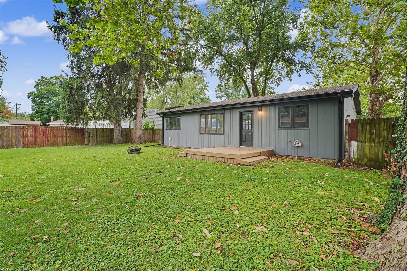 Property photo 38