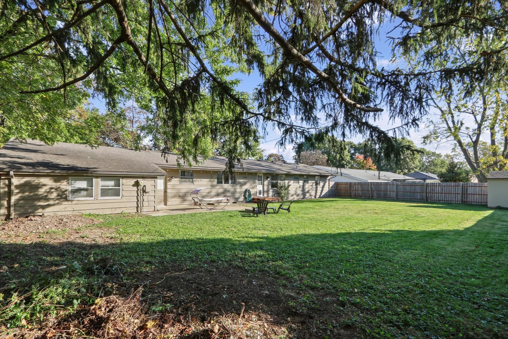 Property photo 38