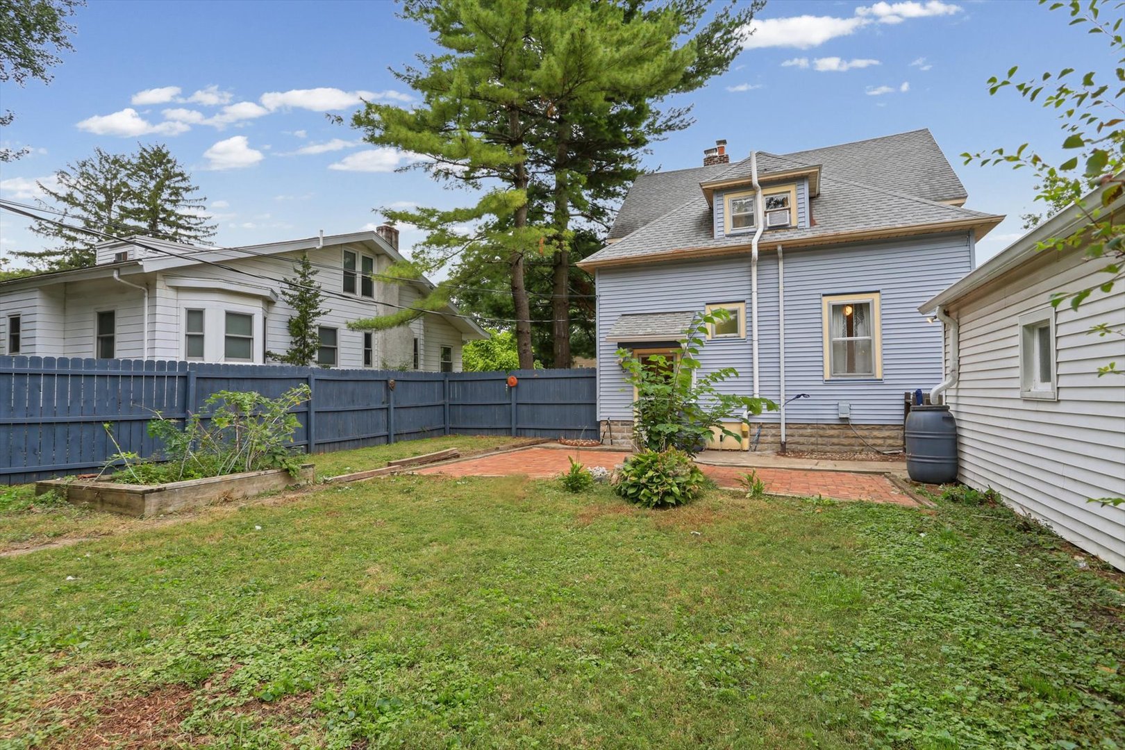 Property photo 35