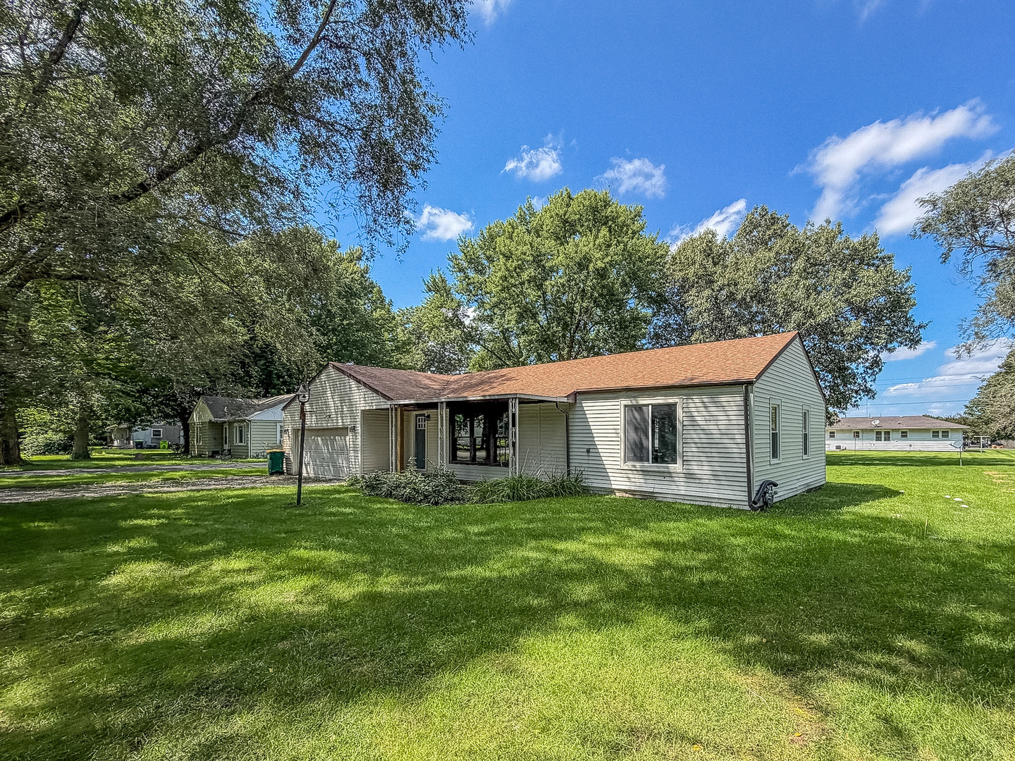 Property photo 33