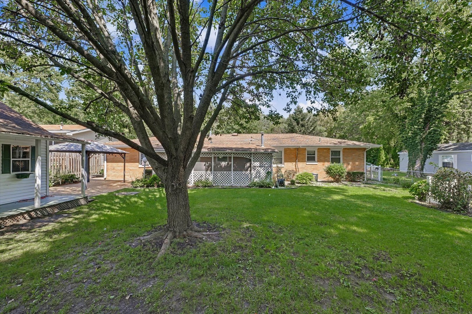 Property photo 37