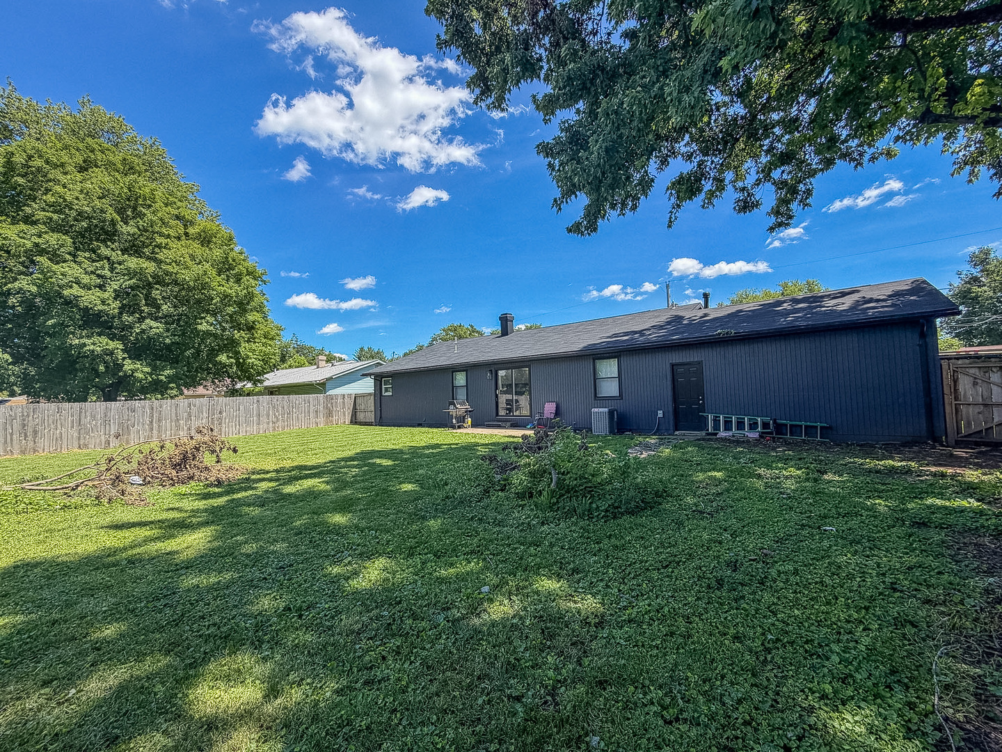 Property photo 35