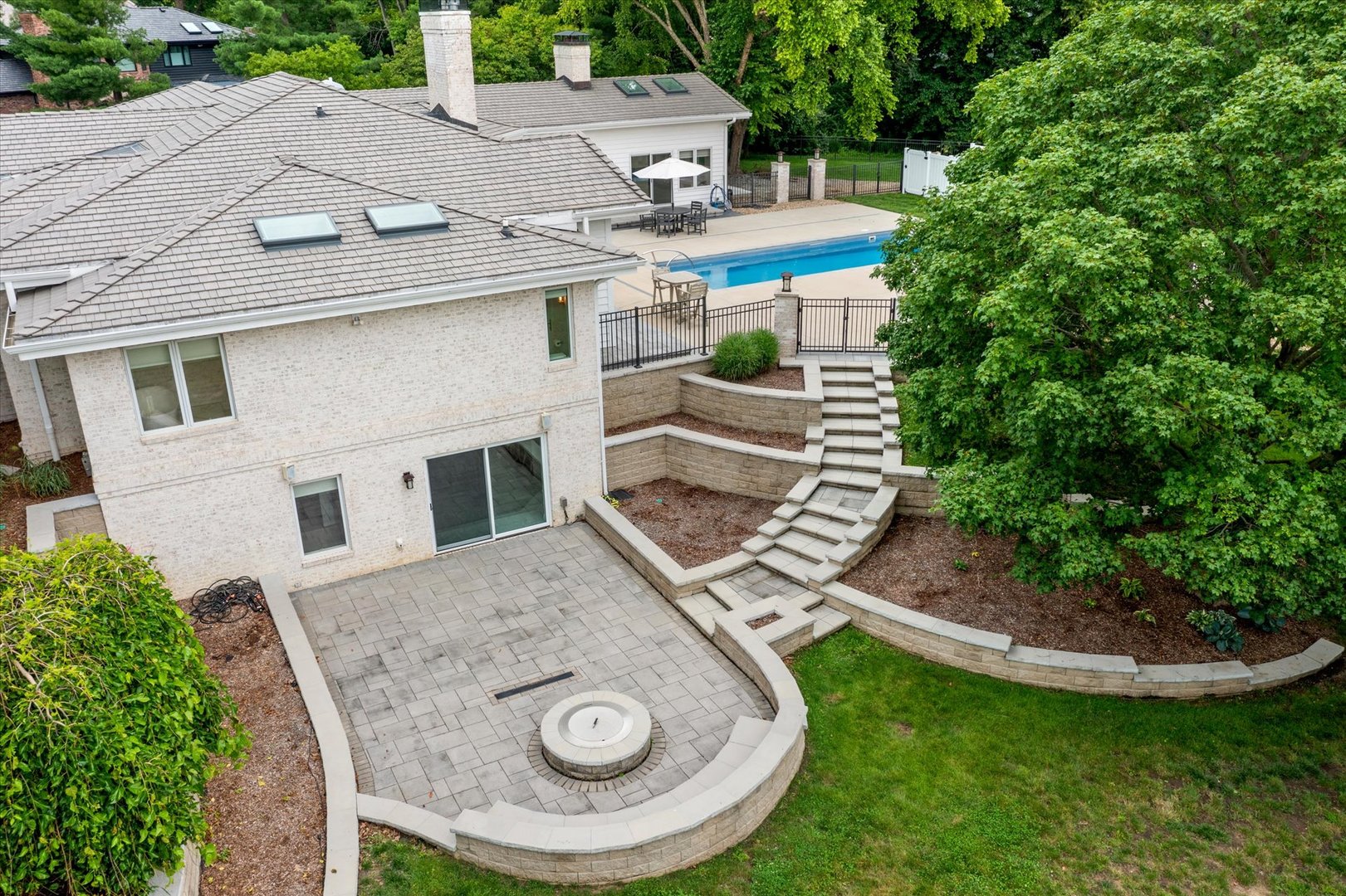 Property photo 77