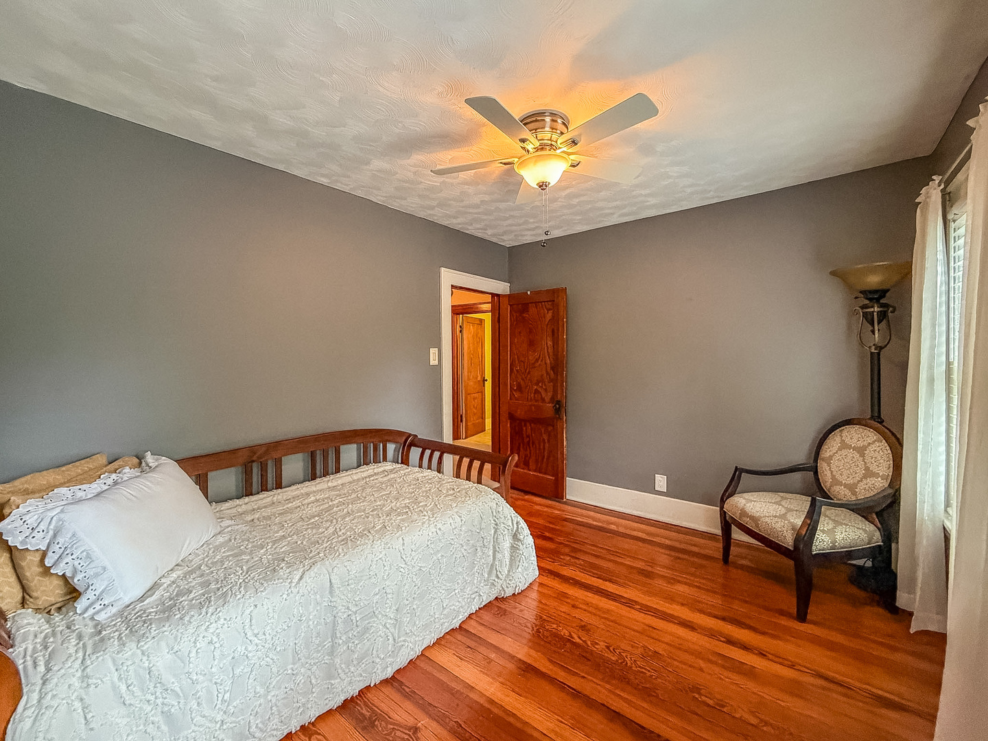 Property photo 38