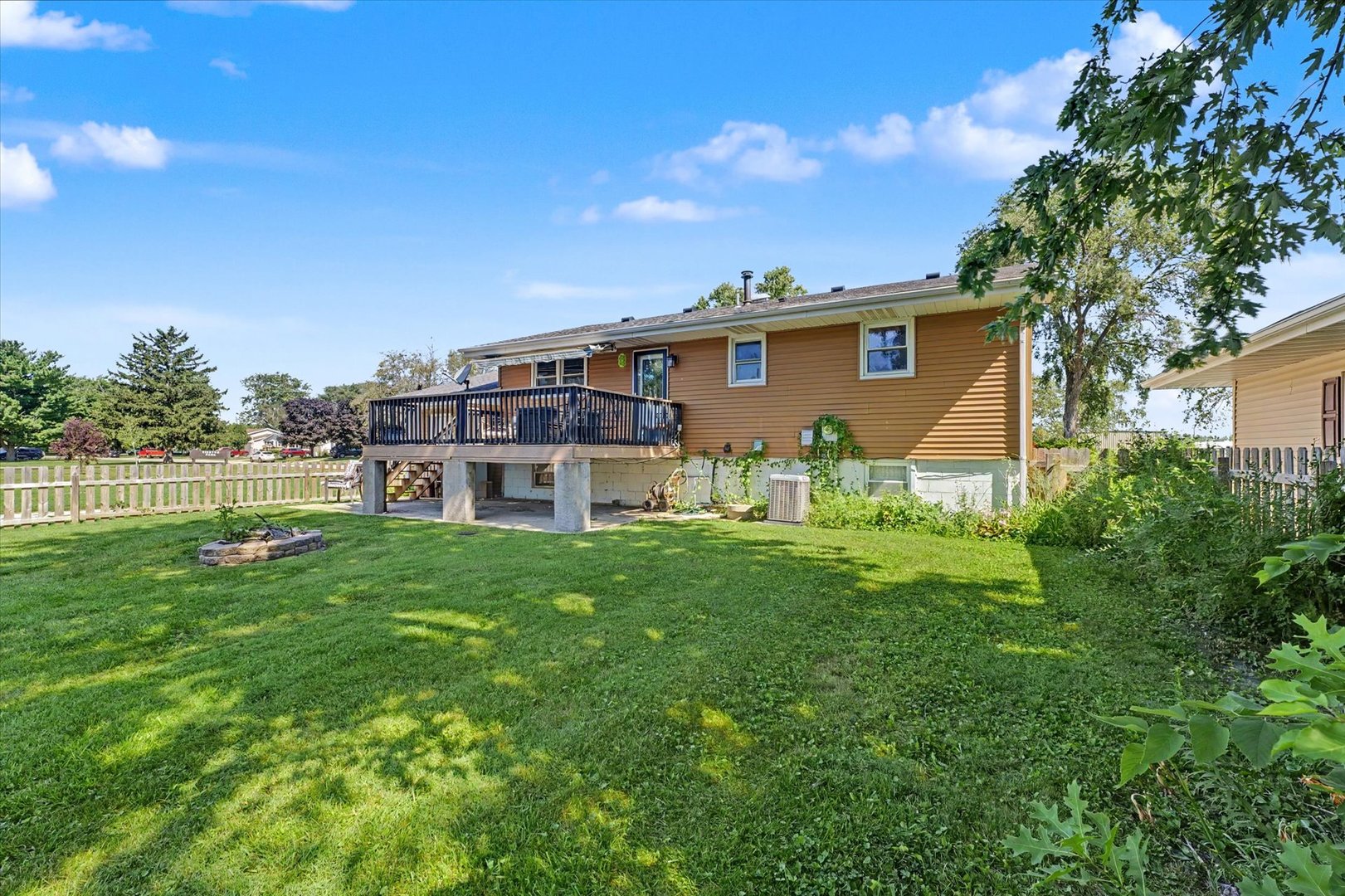 Property photo 35