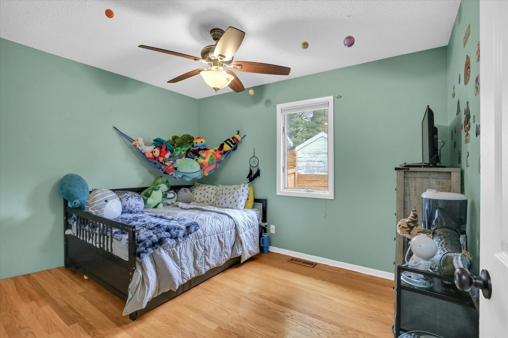 Property photo 28
