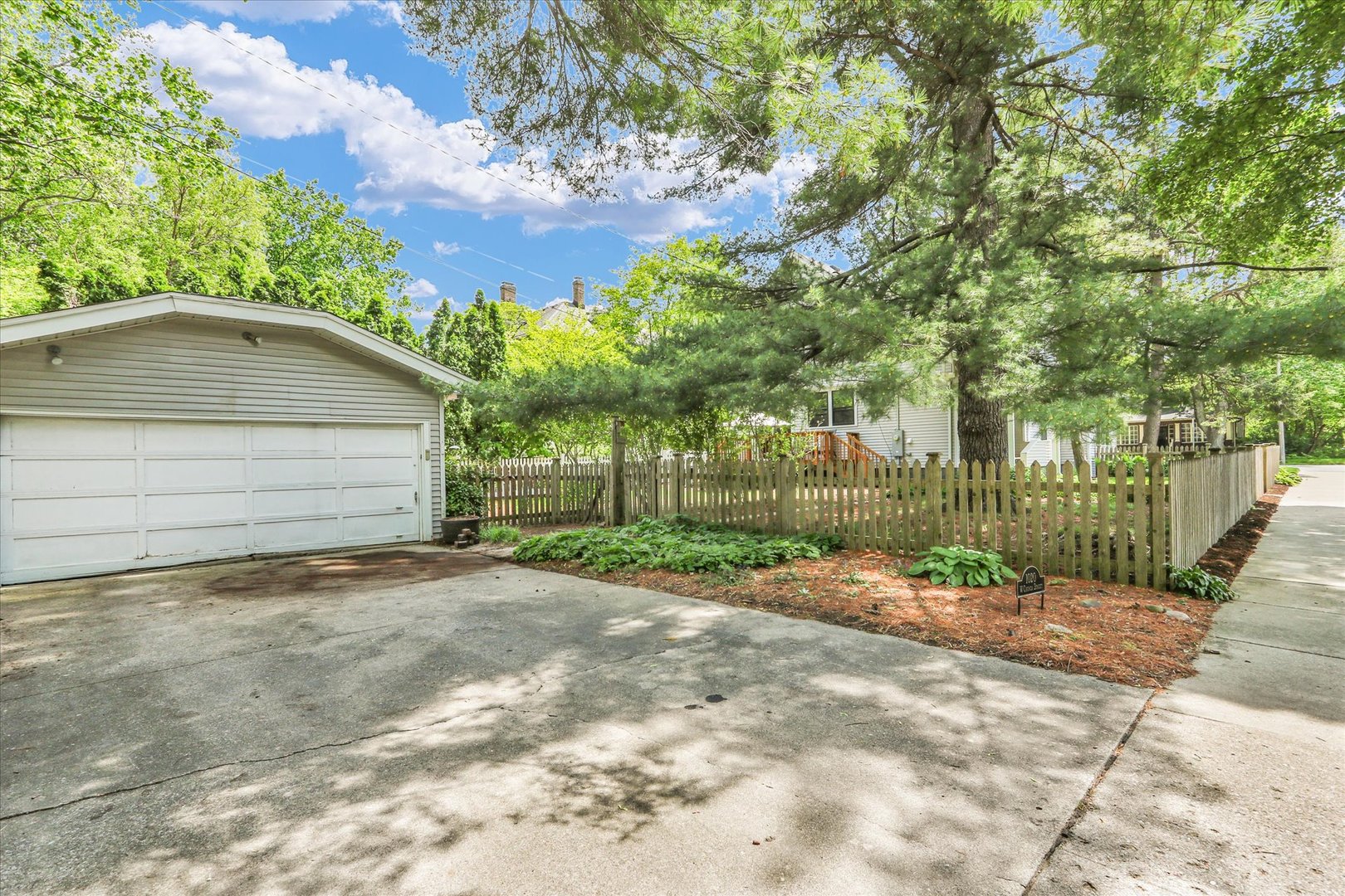 Property photo 48
