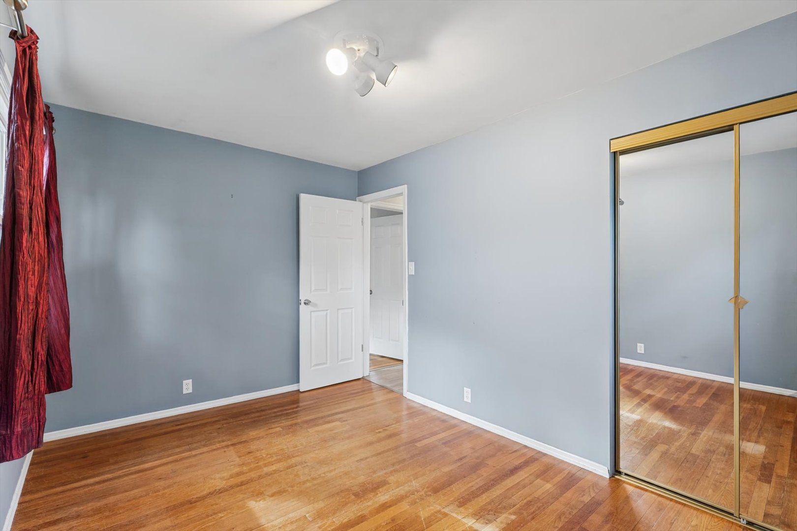 Property photo 25