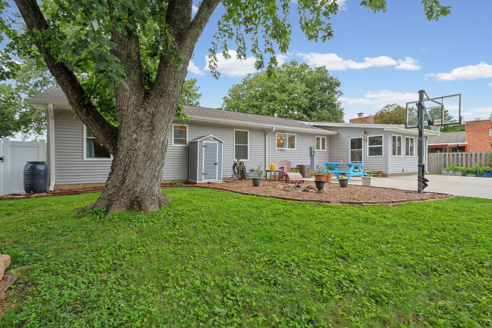 Property photo 37