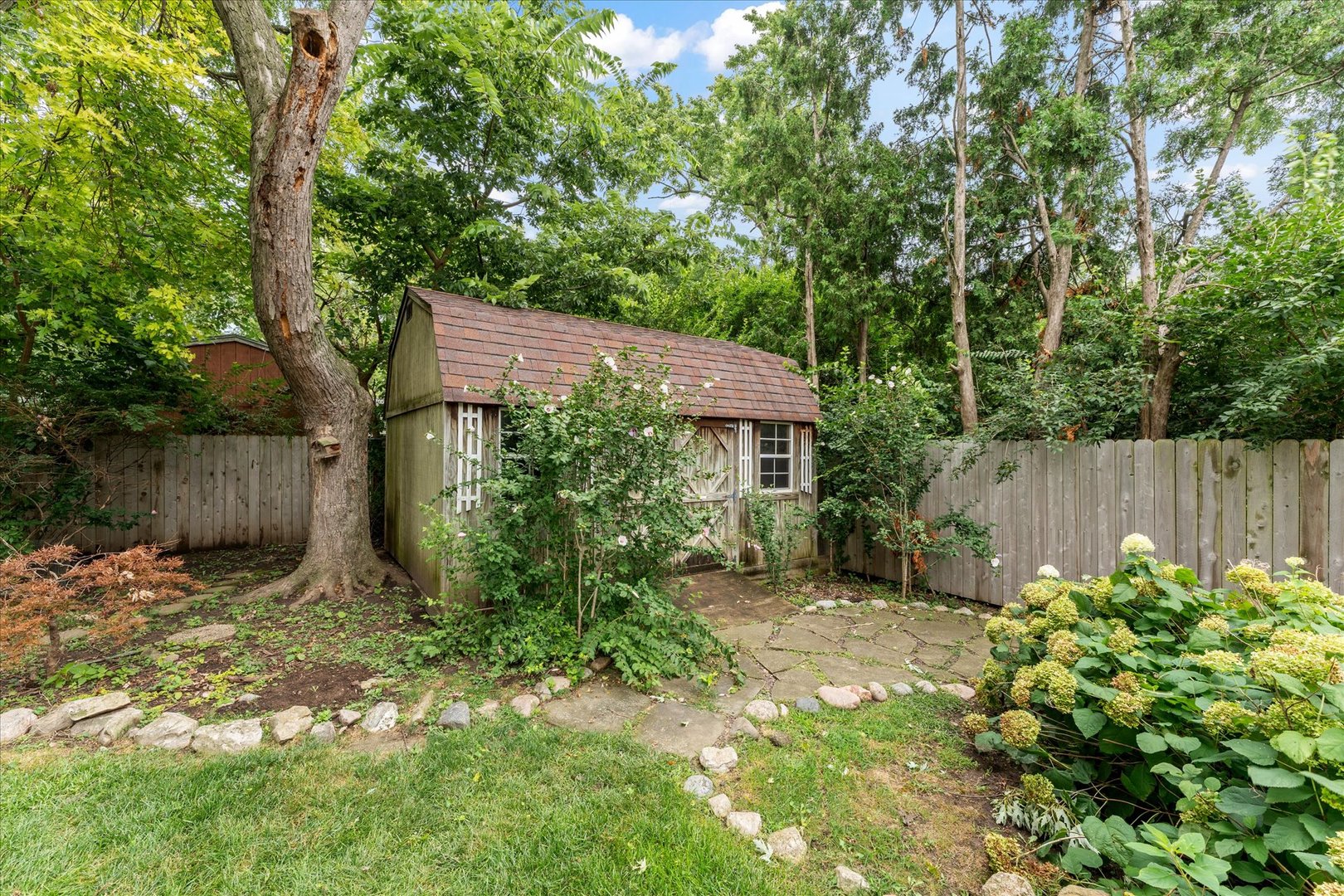 Property photo 34