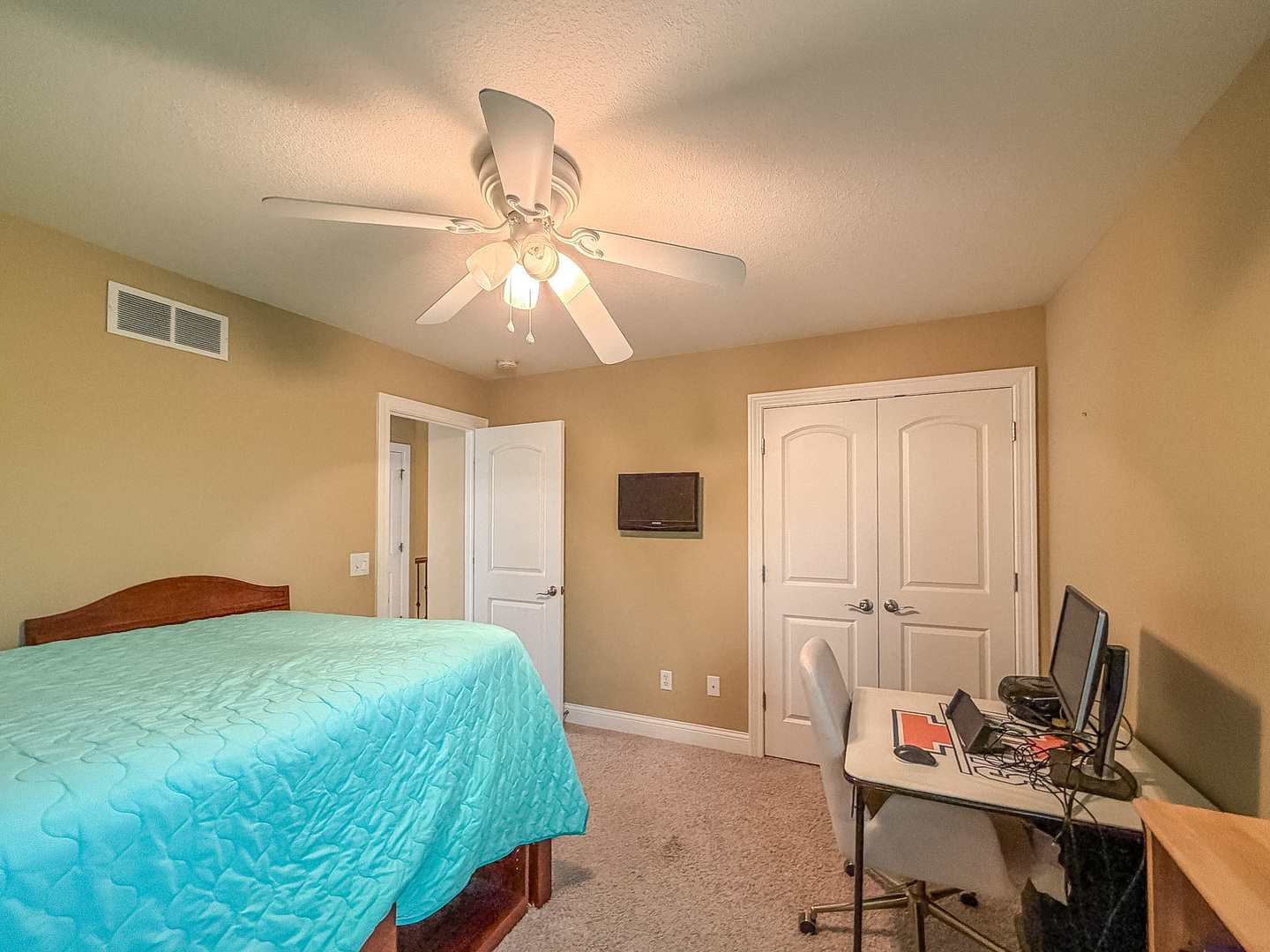 Property photo 32