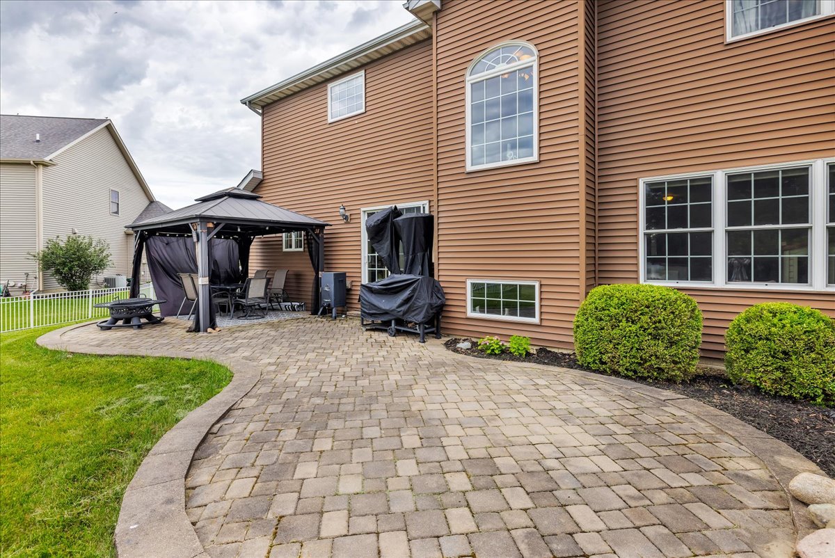 Property photo 75