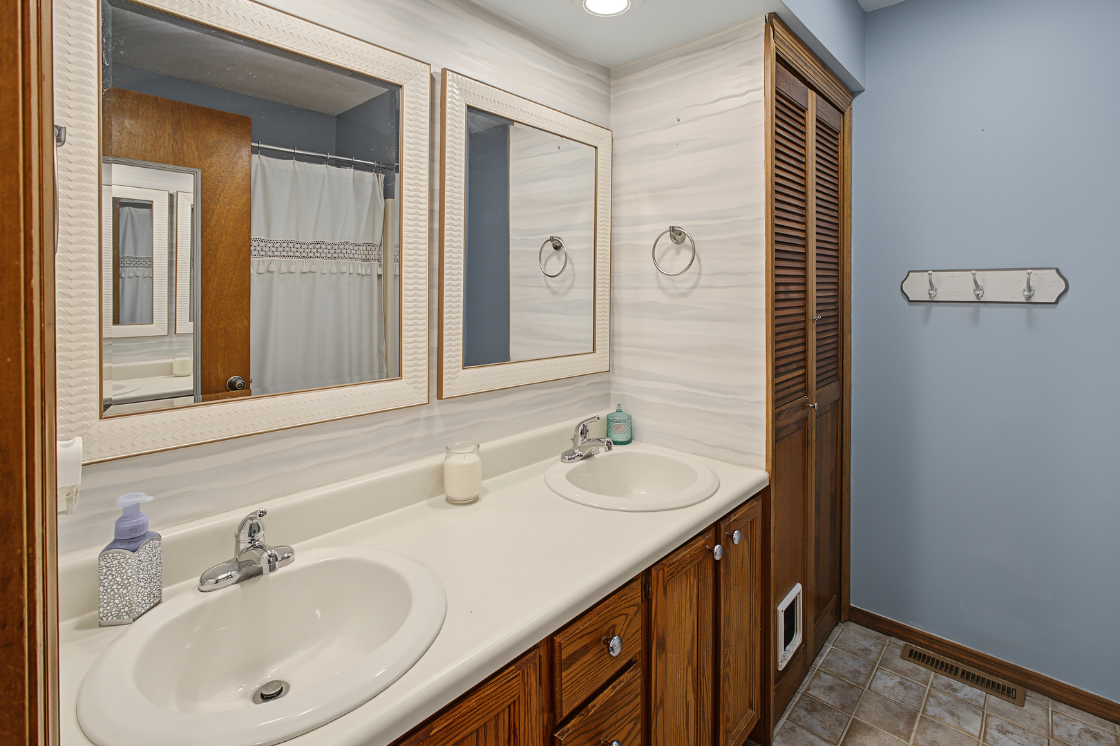 Property photo 32