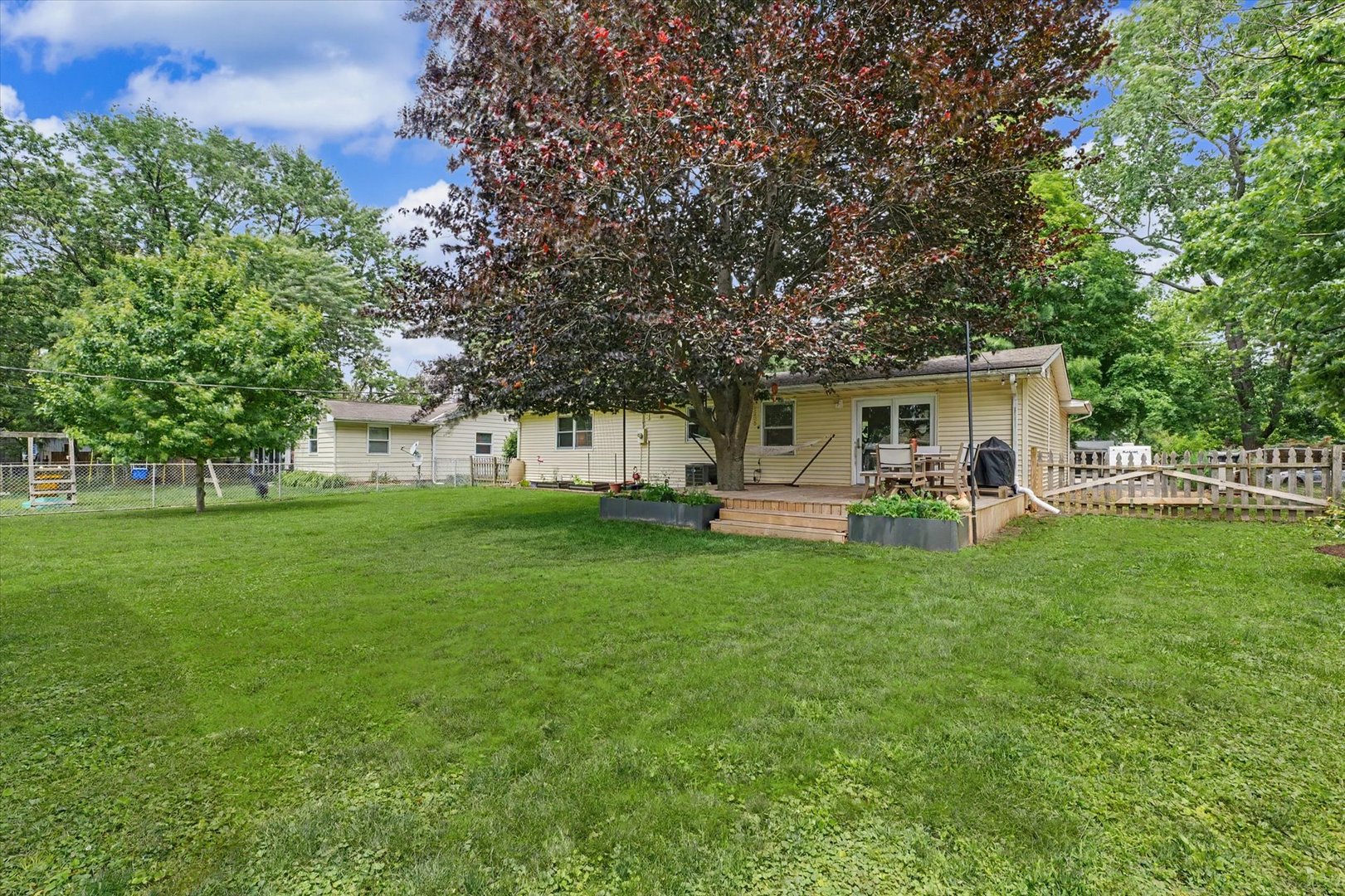 Property photo 28