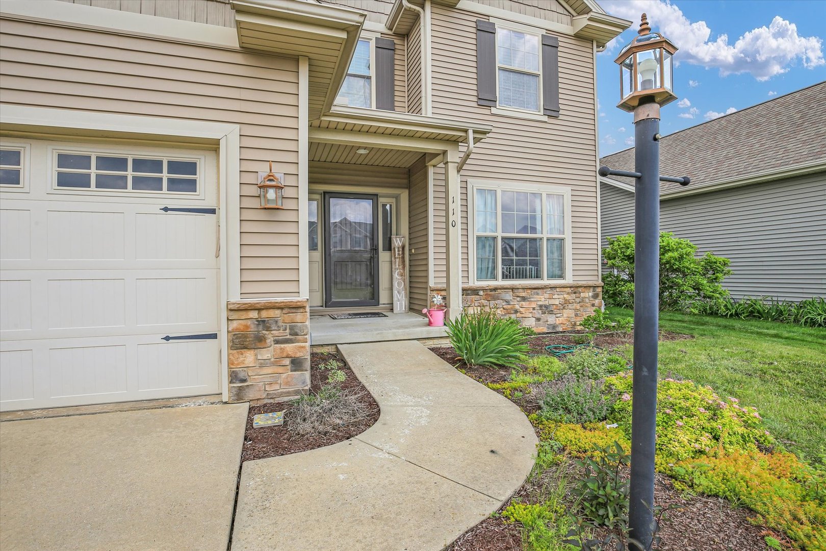 Photo 9 of 110 Blazing Star Drive
