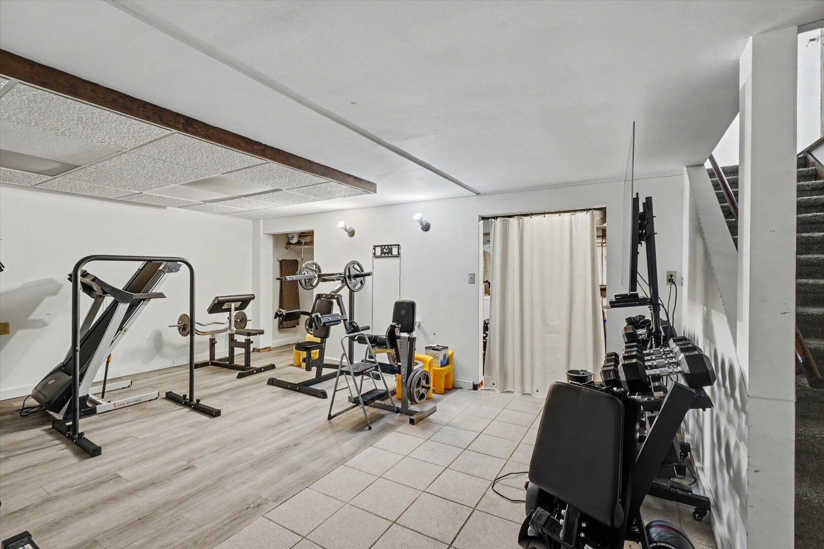 Property photo 38