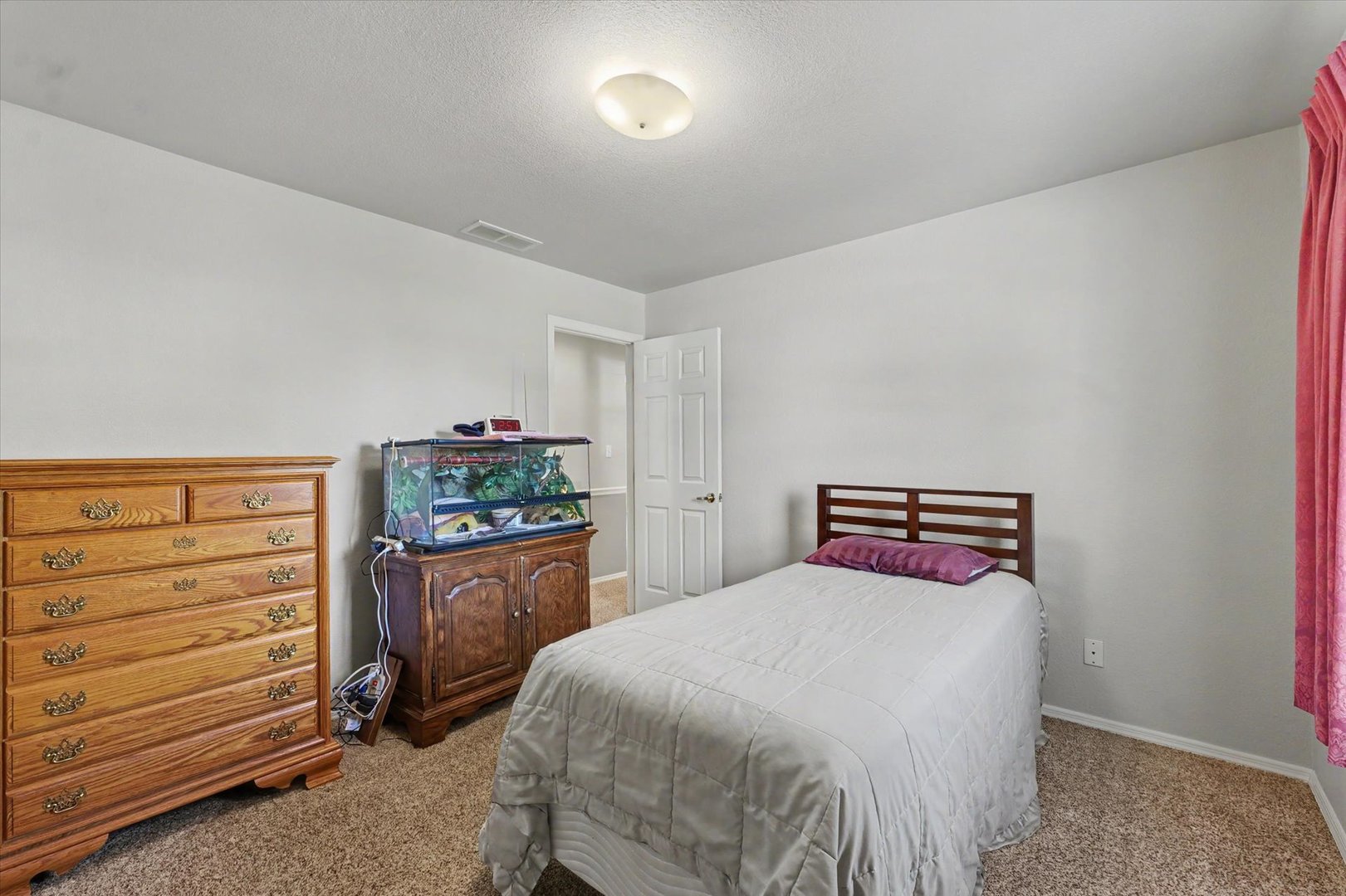 Photo 15 of 1507 E Grand Avenue