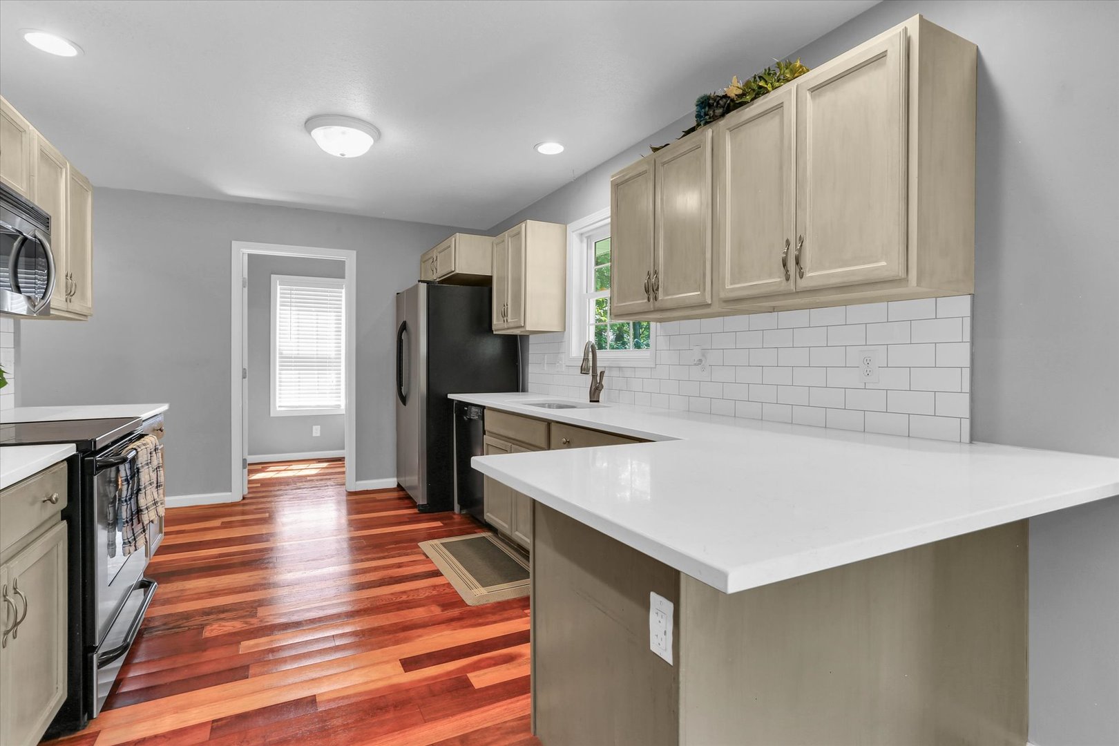 Property photo 24