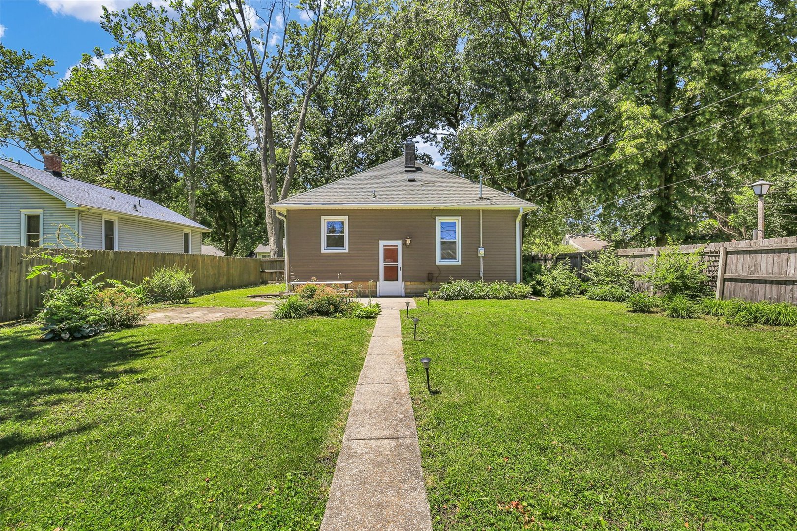 Property photo 31